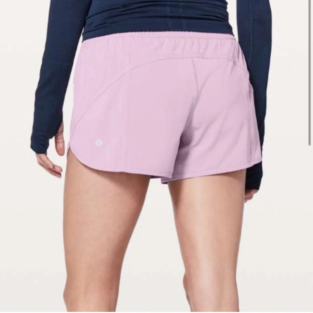 Lululemon Tracker Low Rise Short V4 Lilac Running Shorts - Picture 10 of 10